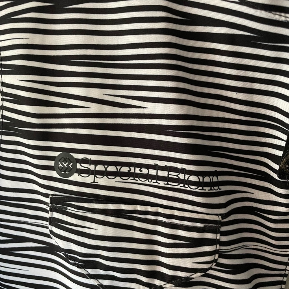 Amazing Shell Jacket - image 3